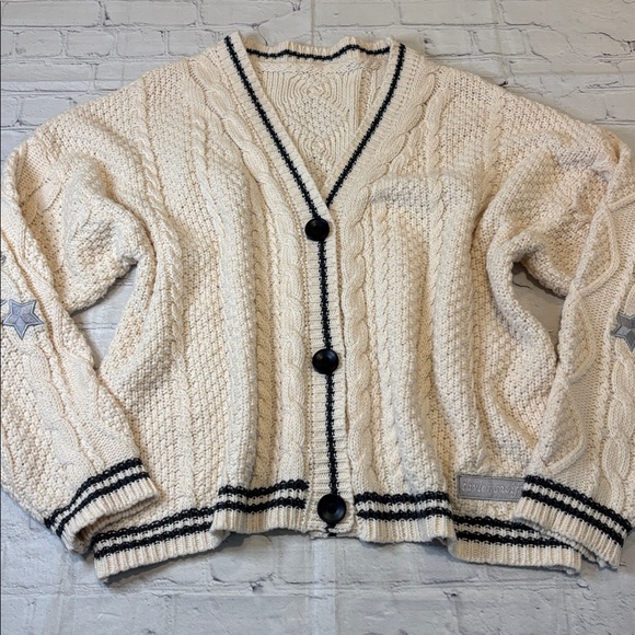 Taylor Swift Folklore cardigan - Picture 5 of 16